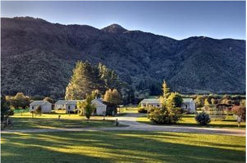 Smiths Farm Holiday Park Linkwater Экстерьер фото