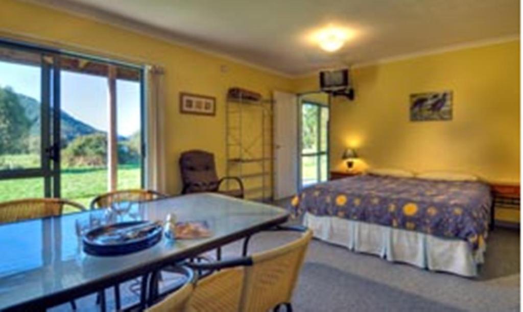 Smiths Farm Holiday Park Linkwater Номер фото