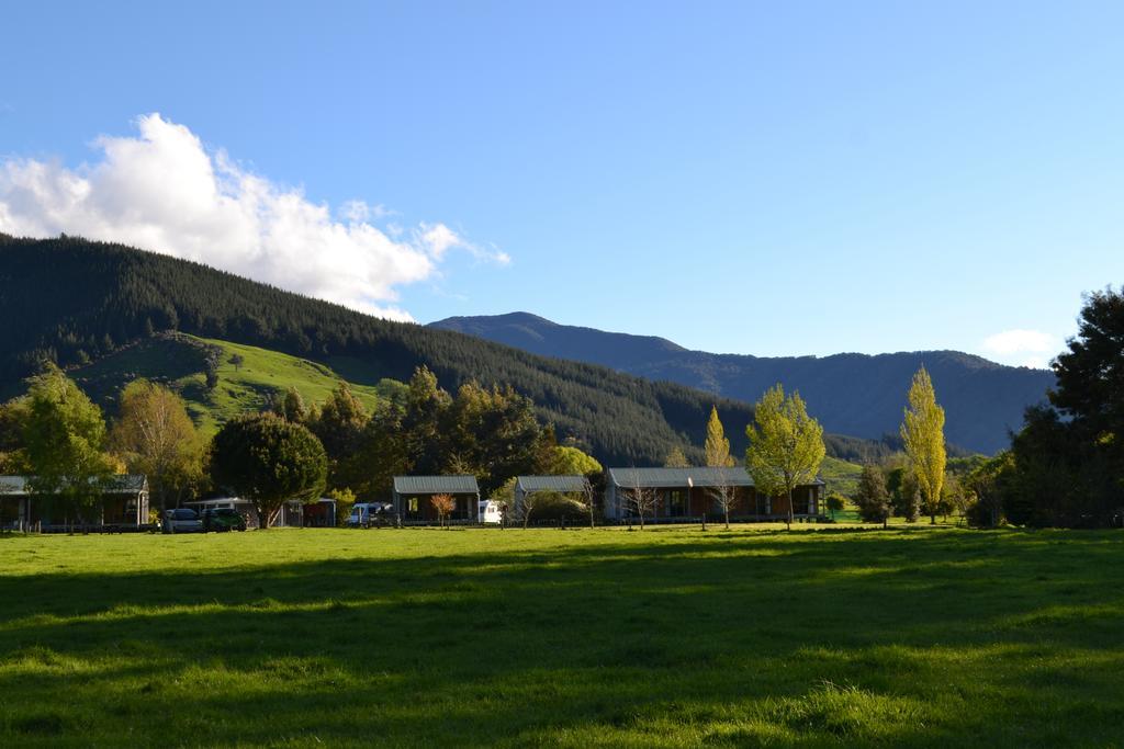 Smiths Farm Holiday Park Linkwater Экстерьер фото