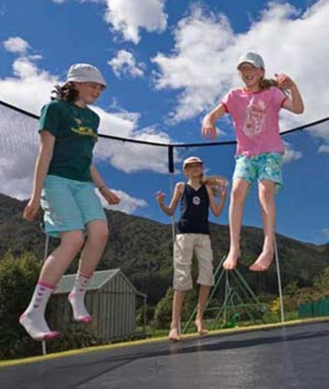Smiths Farm Holiday Park Linkwater Экстерьер фото