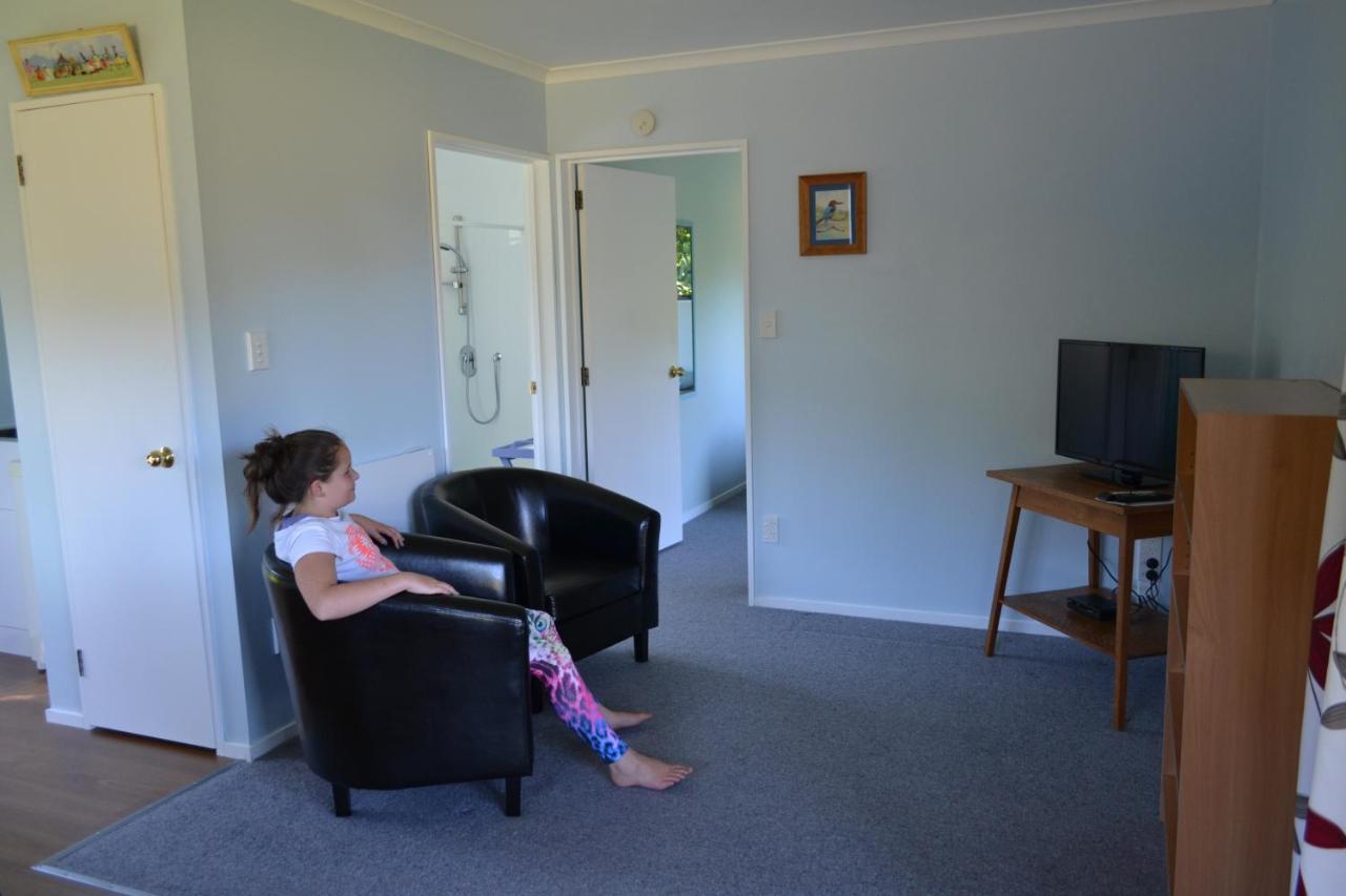 Smiths Farm Holiday Park Linkwater Экстерьер фото
